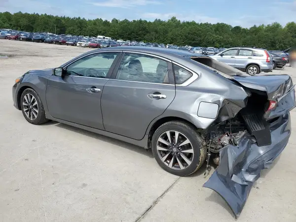 1N4AL3AP0HC169802 2017 NISSAN ALTIMA - Image 2