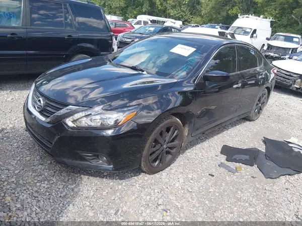 1N4AL3AP0HC171050 2017 NISSAN ALTIMA - Image 2