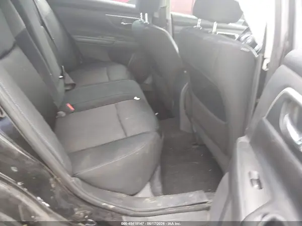 1N4AL3AP0HC171050 2017 NISSAN ALTIMA - Image 8