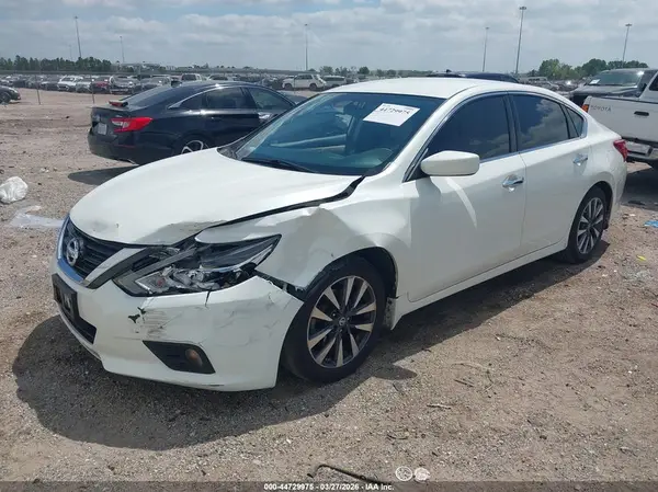 1N4AL3AP0HC172134 2017 NISSAN ALTIMA - Image 2