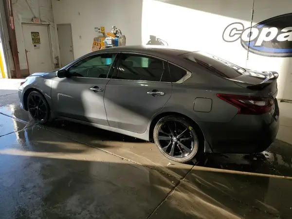 1N4AL3AP0HC174384 2017 NISSAN ALTIMA - Image 2