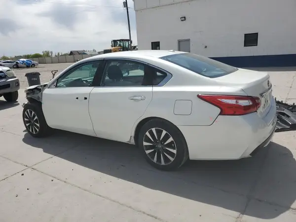 1N4AL3AP0HC174417 2017 NISSAN ALTIMA - Image 2