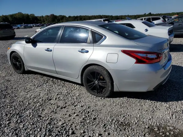 1N4AL3AP0HC178189 2017 NISSAN ALTIMA - Image 2