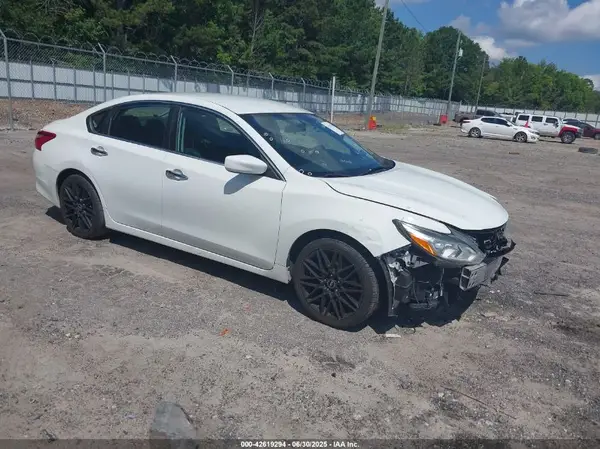 1N4AL3AP0HC179858 2017 NISSAN ALTIMA - Image 1