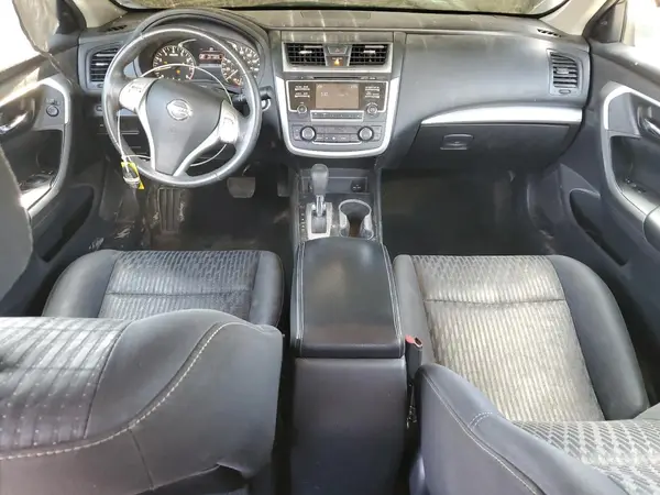 1N4AL3AP0HC181738 2017 NISSAN ALTIMA - Image 8