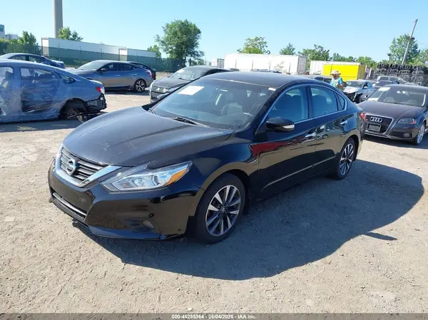 1N4AL3AP0HC184185 2017 NISSAN ALTIMA - Image 2