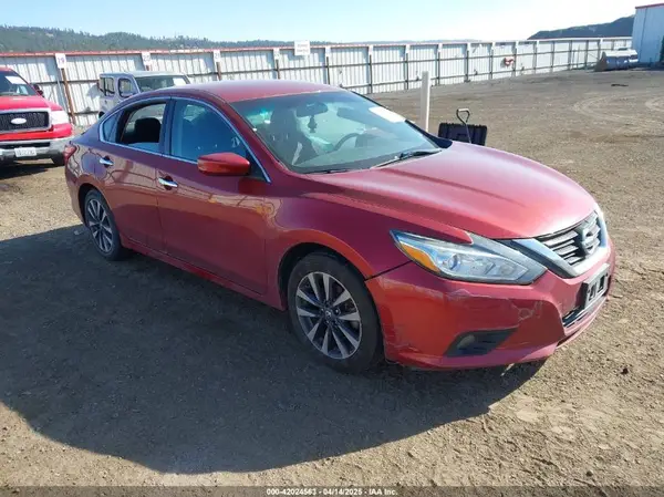 1N4AL3AP0HC185000 2017 NISSAN ALTIMA - Image 1