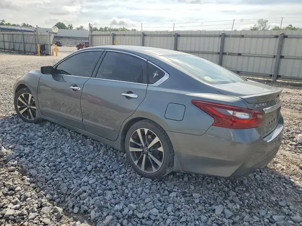 1N4AL3AP0HC187149 2017 NISSAN ALTIMA - Image 2