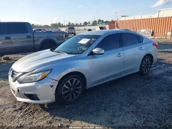 1N4AL3AP0HC187359 2017 NISSAN ALTIMA - Image 2