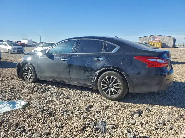 1N4AL3AP0HC187717 2017 NISSAN ALTIMA - Image 2