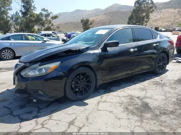 1N4AL3AP0HC187796 2017 NISSAN ALTIMA - Image 2