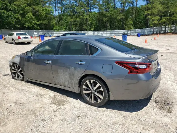 1N4AL3AP0HC189628 2017 NISSAN ALTIMA - Image 2