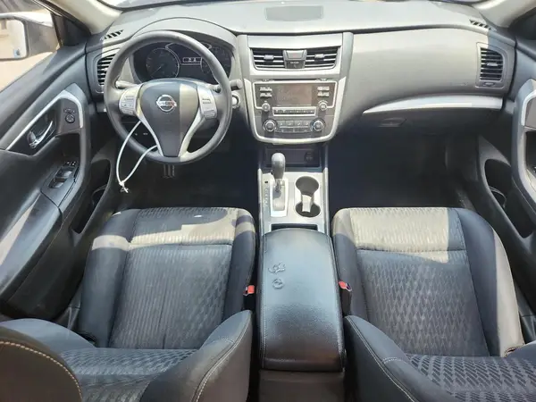 1N4AL3AP0HC189970 2017 NISSAN ALTIMA - Image 8