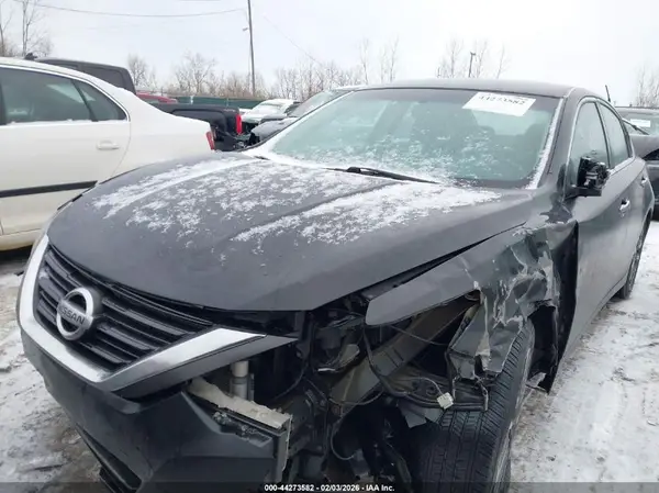 1N4AL3AP0HC190228 2017 NISSAN ALTIMA - Image 2