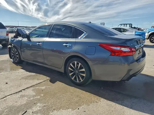 1N4AL3AP0HC190357 2017 NISSAN ALTIMA - Image 2