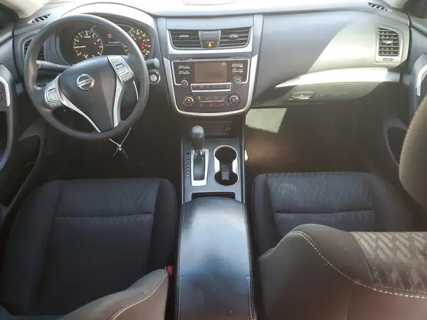 1N4AL3AP0HC193999 2017 NISSAN ALTIMA - Image 8