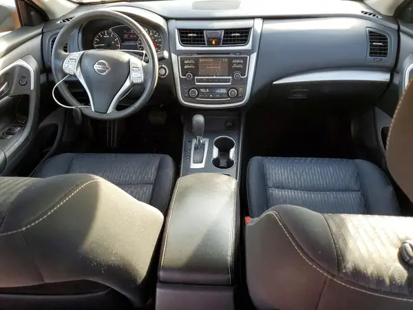 1N4AL3AP0HC194618 2017 NISSAN ALTIMA - Image 8