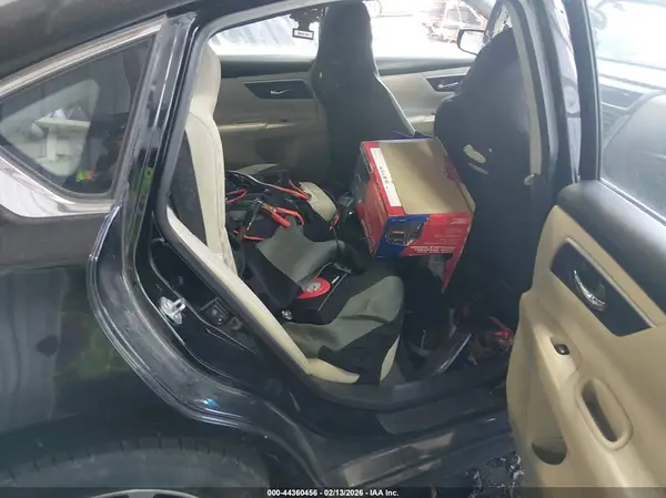 1N4AL3AP0HC195378 2017 NISSAN ALTIMA - Image 8