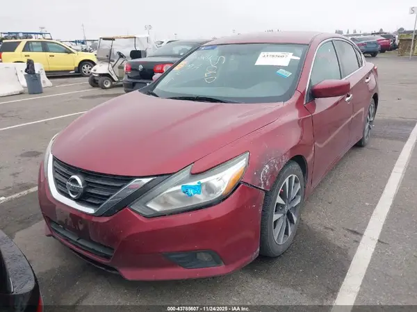 1N4AL3AP0HC196224 2017 NISSAN ALTIMA - Image 2