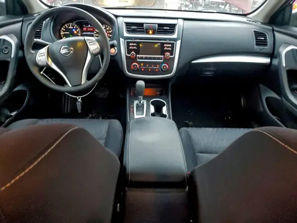 1N4AL3AP0HC201289 2017 NISSAN ALTIMA - Image 8