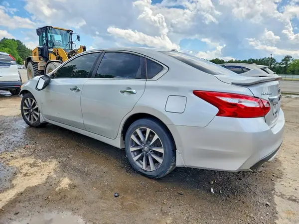 1N4AL3AP0HC201941 2017 NISSAN ALTIMA - Image 2