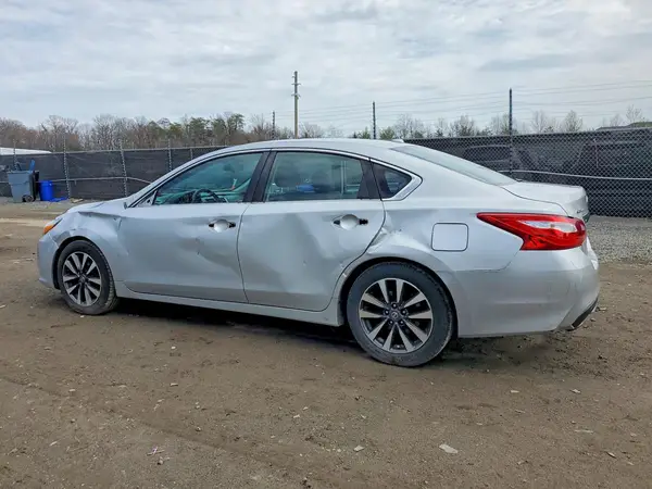 1N4AL3AP0HC208890 2017 NISSAN ALTIMA - Image 2