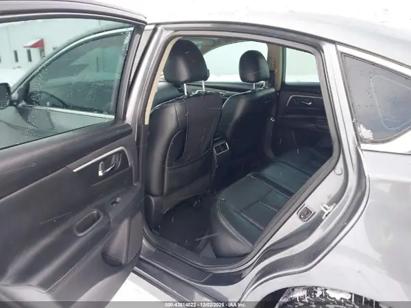 1N4AL3AP0HC209604 2017 NISSAN ALTIMA - Image 8