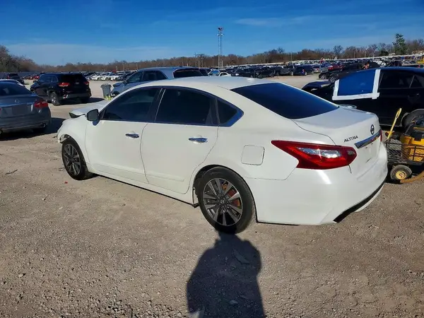 1N4AL3AP0HC211997 2017 NISSAN ALTIMA - Image 2