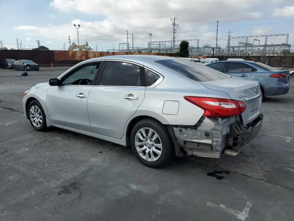 1N4AL3AP0HC214723 2017 NISSAN ALTIMA - Image 2