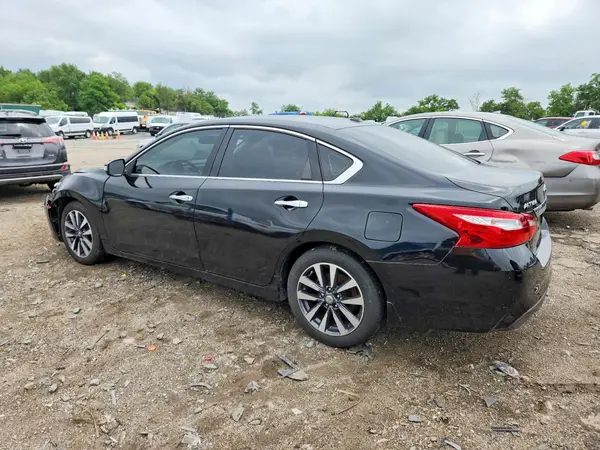 1N4AL3AP0HC215158 2017 NISSAN ALTIMA - Image 2