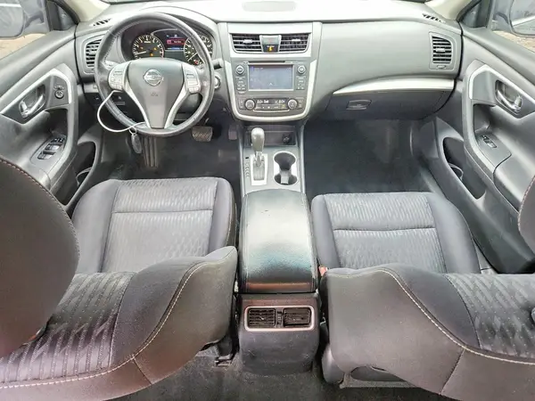 1N4AL3AP0HC215158 2017 NISSAN ALTIMA - Image 8