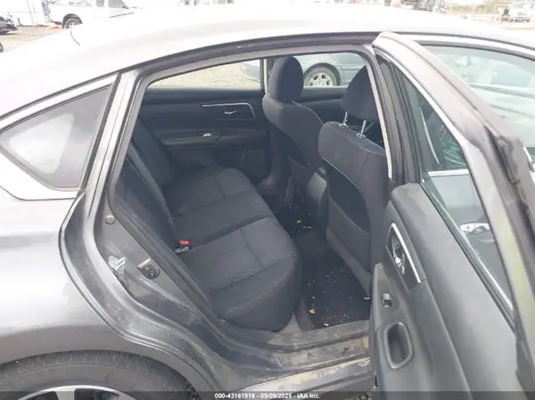 1N4AL3AP0HC215449 2017 NISSAN ALTIMA - Image 8