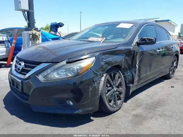 1N4AL3AP0HC219453 2017 NISSAN ALTIMA - Image 2