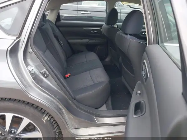 1N4AL3AP0HC219579 2017 NISSAN ALTIMA - Image 8