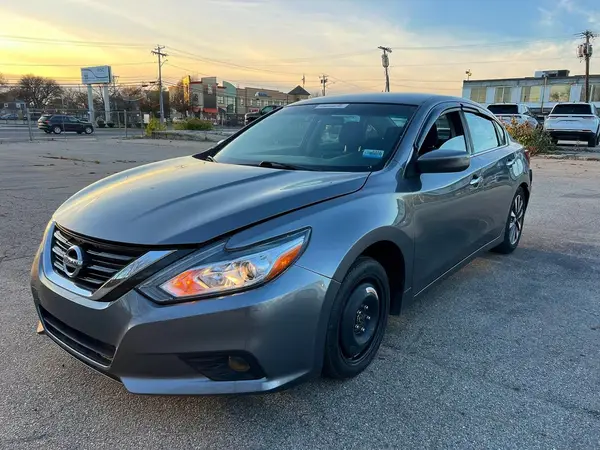1N4AL3AP0HC220668 2017 NISSAN ALTIMA - Image 1