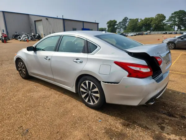 1N4AL3AP0HC222269 2017 NISSAN ALTIMA - Image 2