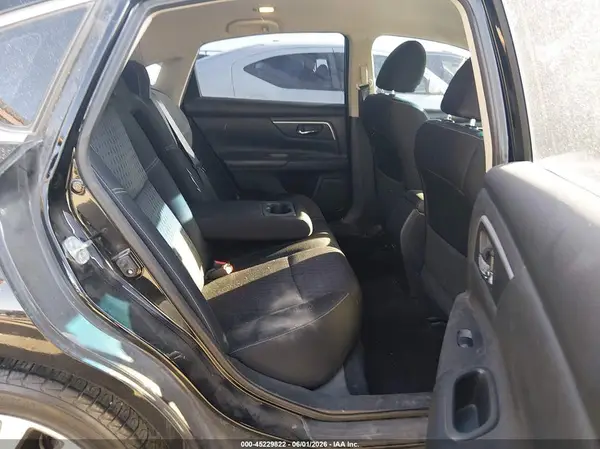 1N4AL3AP0HC222675 2017 NISSAN ALTIMA - Image 8