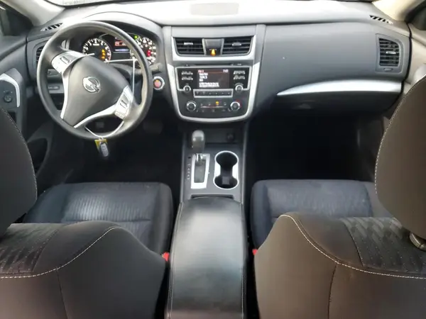 1N4AL3AP0HC224393 2017 NISSAN ALTIMA - Image 8