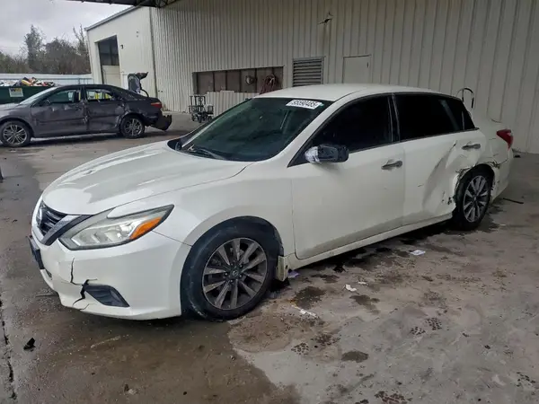 1N4AL3AP0HC227617 2017 NISSAN ALTIMA - Image 1