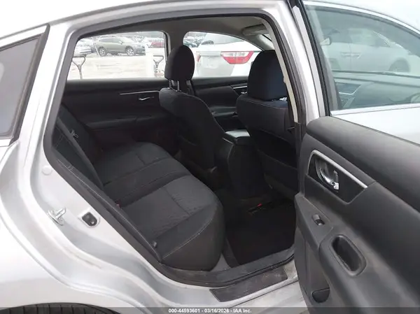 1N4AL3AP0HC227679 2017 NISSAN ALTIMA - Image 8