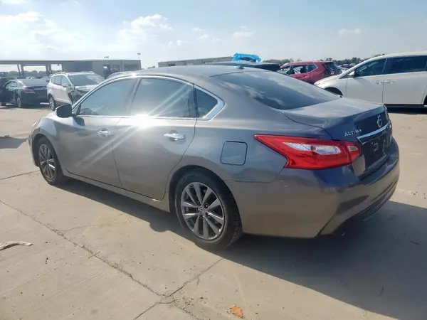 1N4AL3AP0HC231165 2017 NISSAN ALTIMA - Image 2