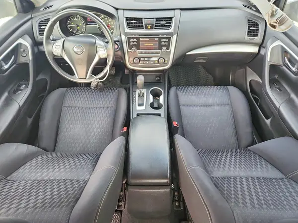 1N4AL3AP0HC231439 2017 NISSAN ALTIMA - Image 8