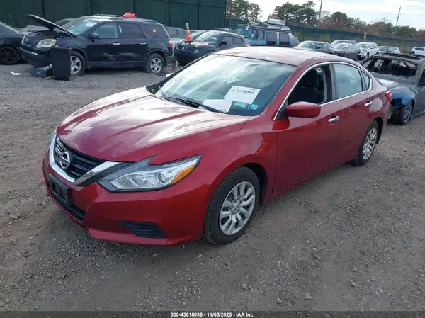 1N4AL3AP0HC233191 2017 NISSAN ALTIMA - Image 2
