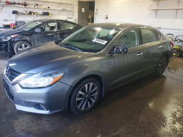 1N4AL3AP0HC235023 2017 NISSAN ALTIMA - Image 1