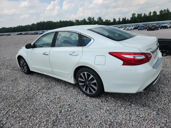 1N4AL3AP0HC235961 2017 NISSAN ALTIMA - Image 2