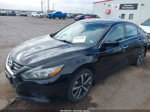 1N4AL3AP0HC238567 2017 NISSAN ALTIMA - Image 2