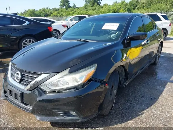 1N4AL3AP0HC238584 2017 NISSAN ALTIMA - Image 2