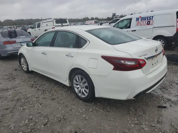 1N4AL3AP0HC238939 2017 NISSAN ALTIMA - Image 2