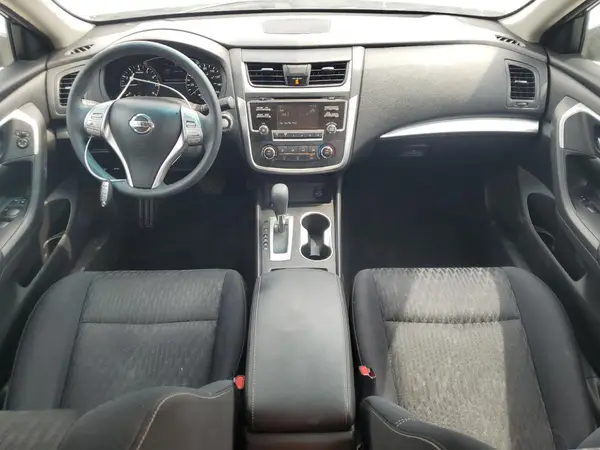 1N4AL3AP0HC241372 2017 NISSAN ALTIMA - Image 8