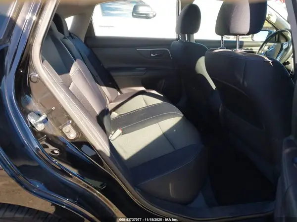 1N4AL3AP0HC243610 2017 NISSAN ALTIMA - Image 8